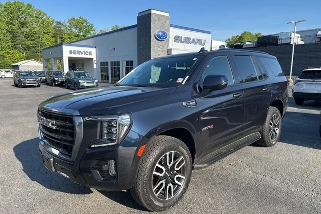 2024 Gmc Yukon AT4 photo 1