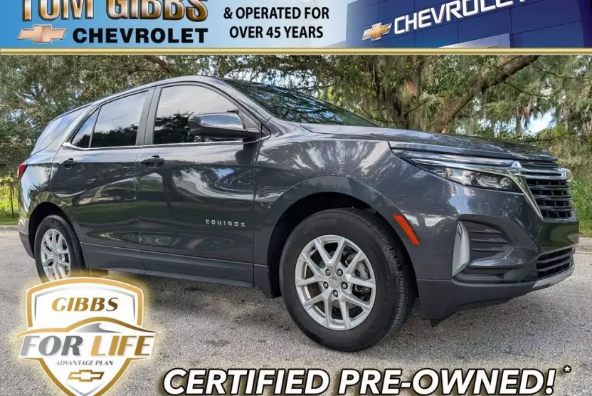 2023 Chevrolet Equinox LT photo 1