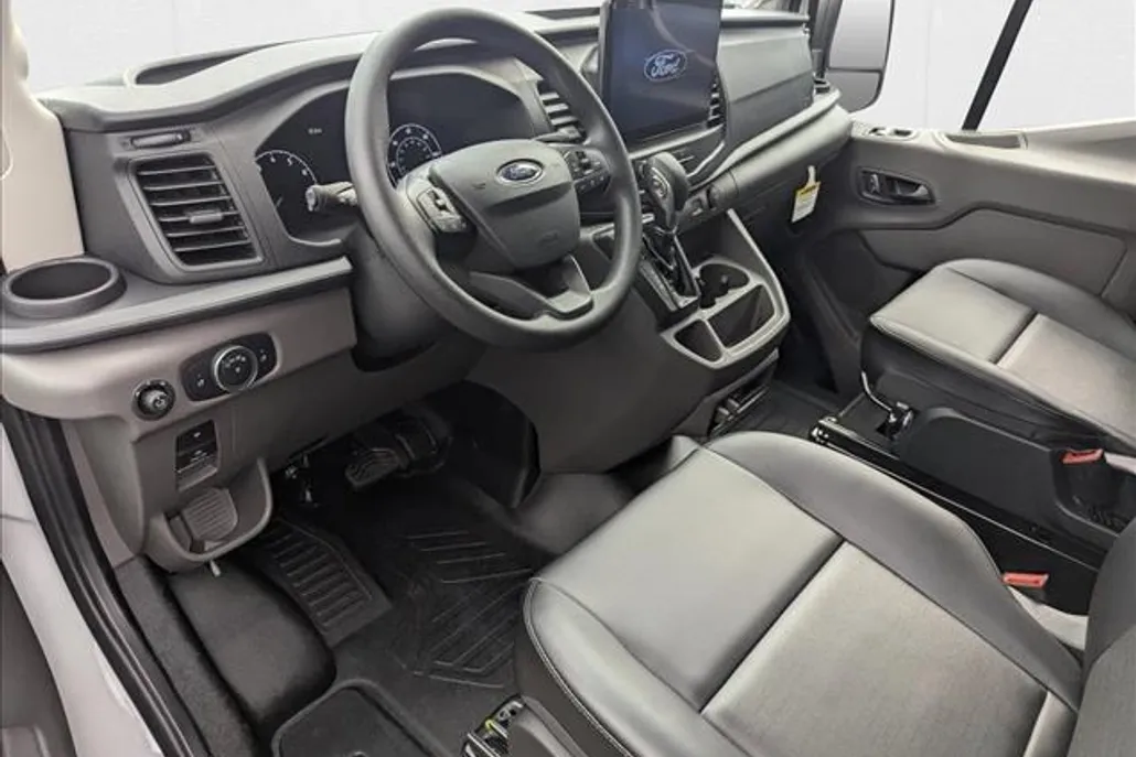 2025 Ford Transit photo 1