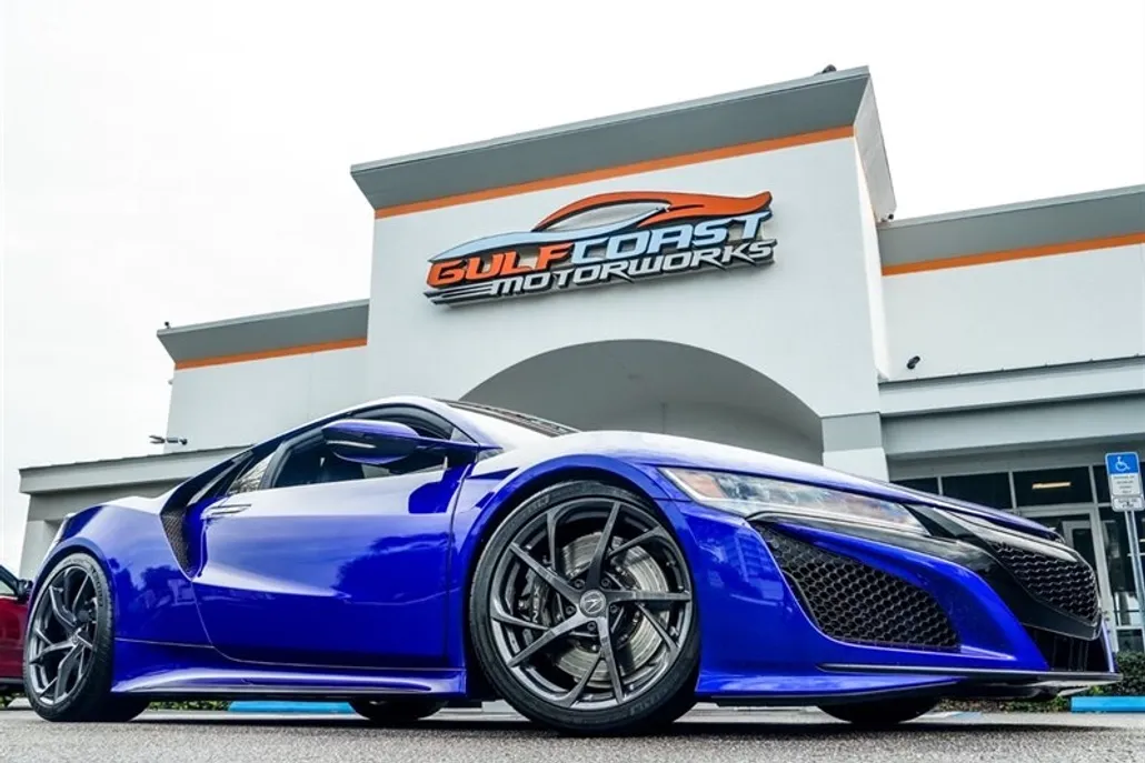 2018 Acura NSX photo 1