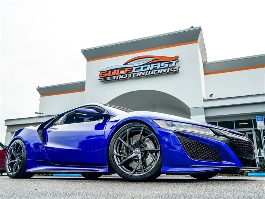 2018 Acura NSX photo 1