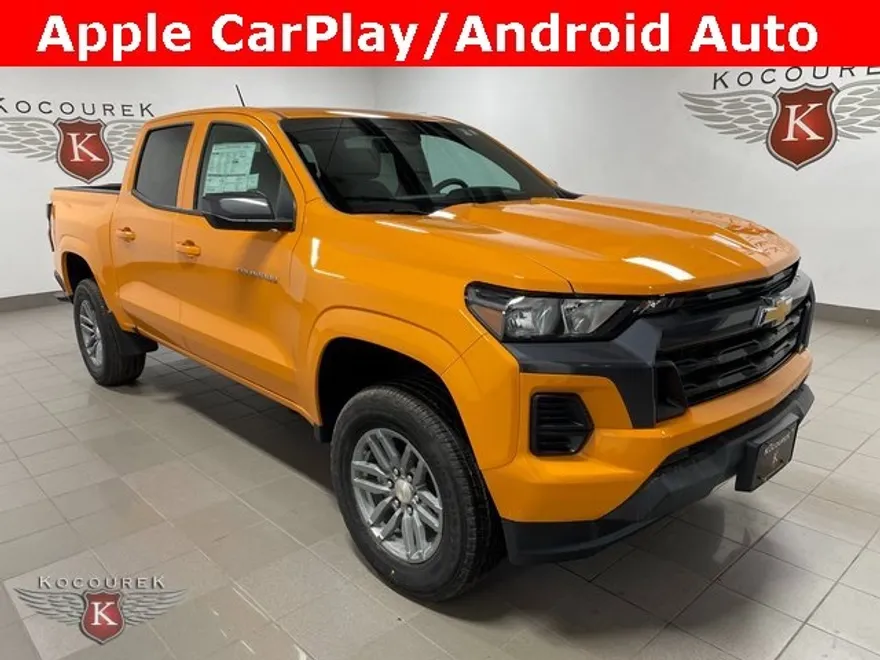 2026 Chevrolet Colorado LT photo 1