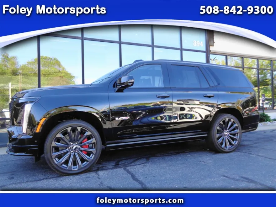 2025 Cadillac Escalade V-Series photo 1