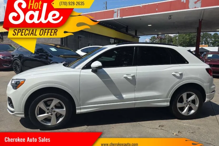 2019 Audi Q3 Premium 45 TFSI photo 1