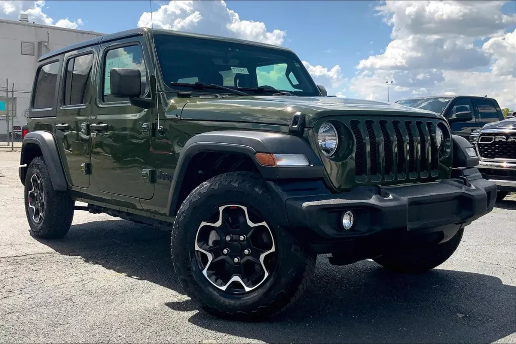 2021 Jeep Wrangler Sport S photo 1