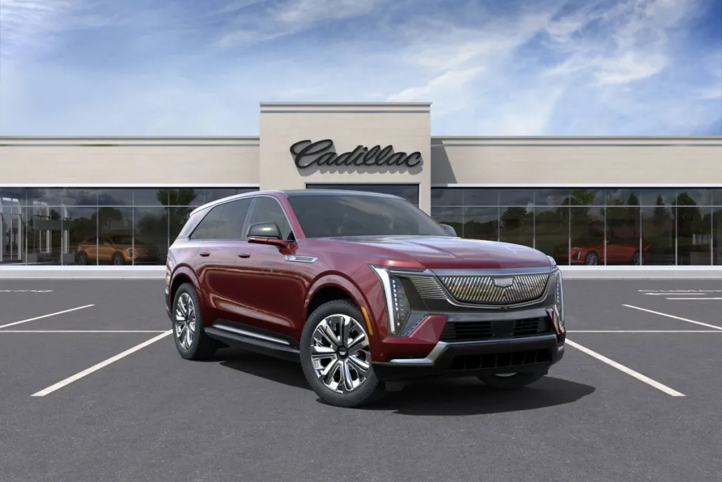 2025 Cadillac Escalade IQ Luxury photo 1