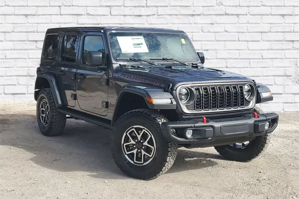 2025 Jeep Wrangler Rubicon X photo 1