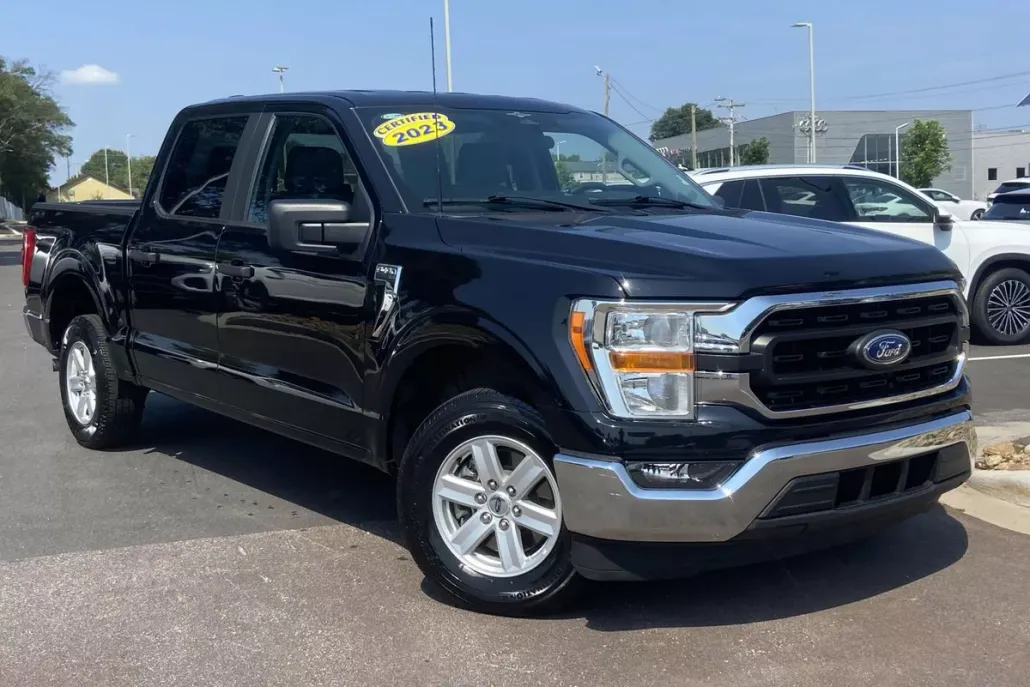 2023 Ford F-150 XLT photo 1