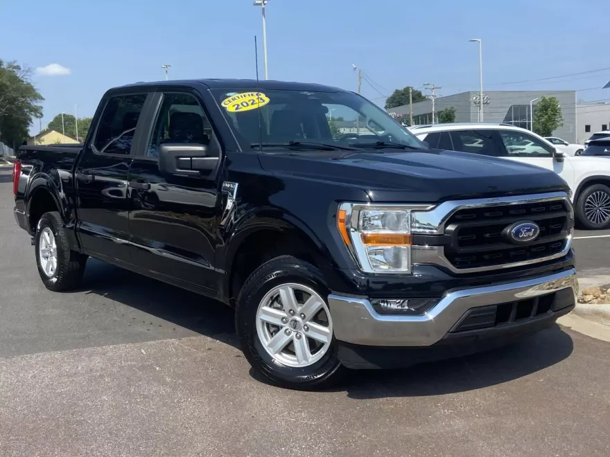 2023 Ford F-150 XLT photo 1