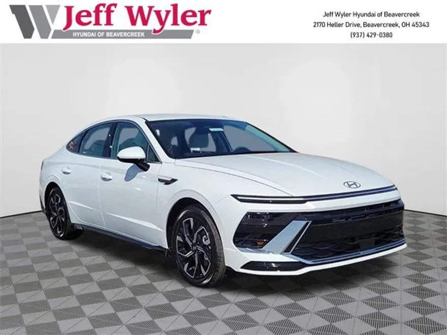 2024 Hyundai Sonata SEL photo 1