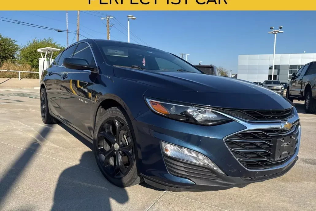 2021 Chevrolet Malibu 1LT photo 1
