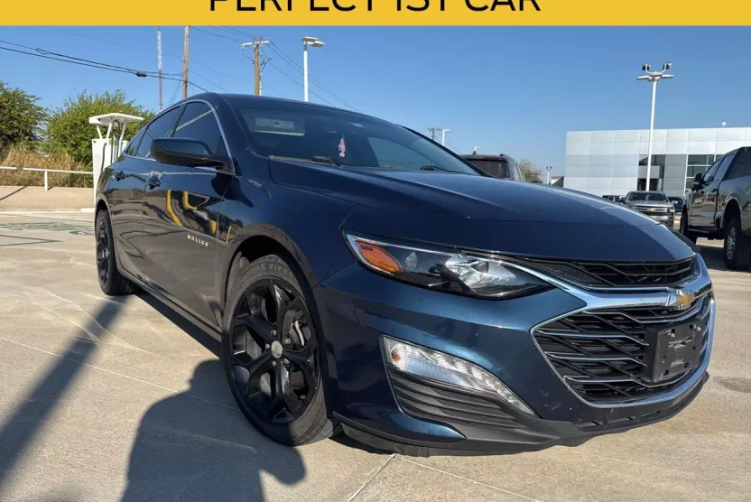 2021 Chevrolet Malibu 1LT photo 1