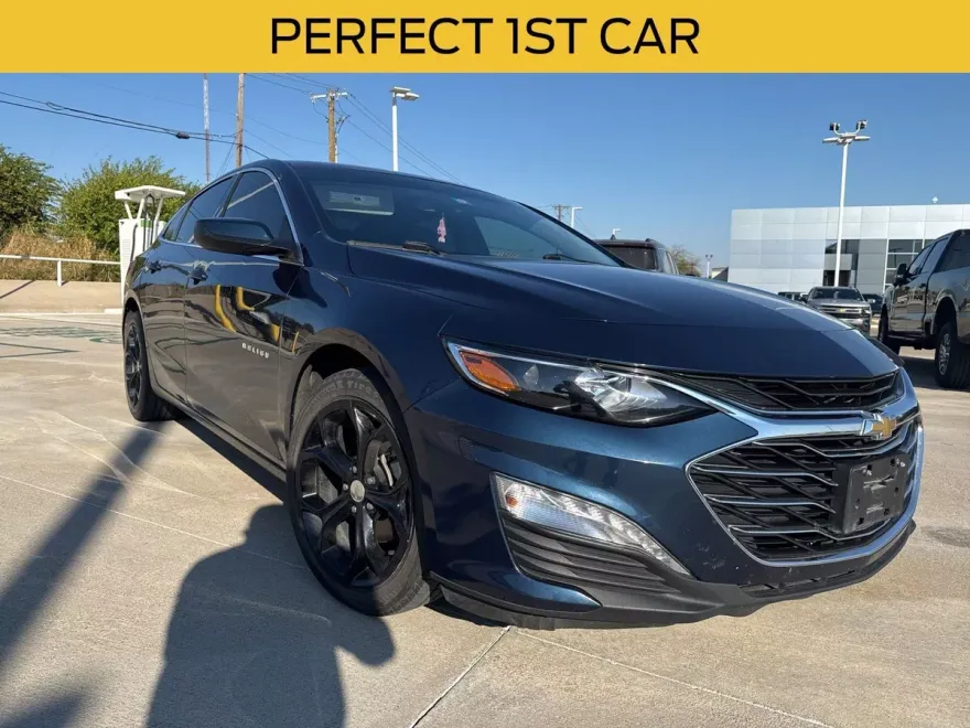 2021 Chevrolet Malibu 1LT photo 1