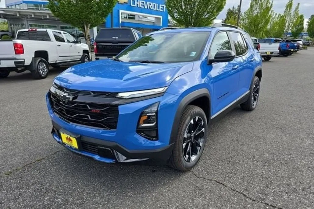 2025 Chevrolet Equinox RS photo 1