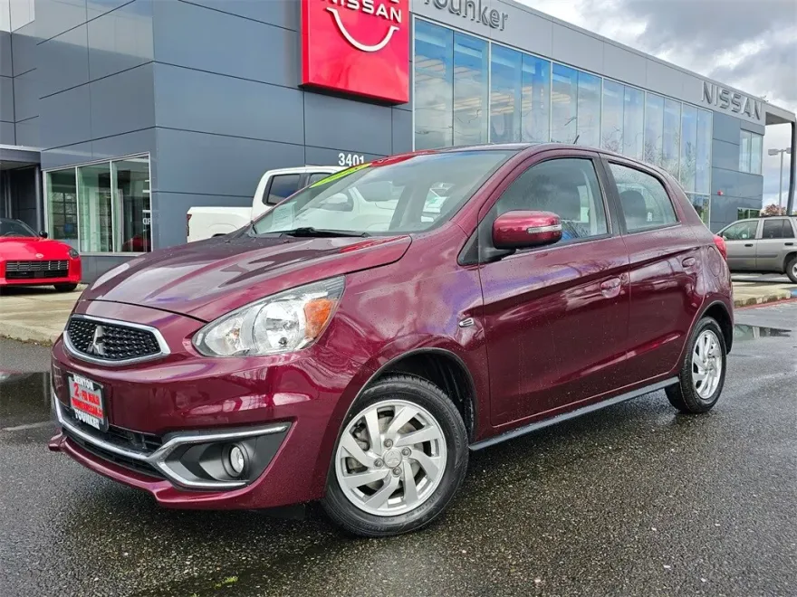 2018 Mitsubishi Mirage SE photo 1