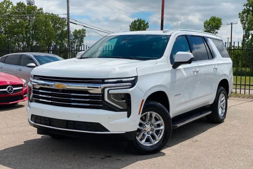 2025 Chevrolet Tahoe LT photo 1