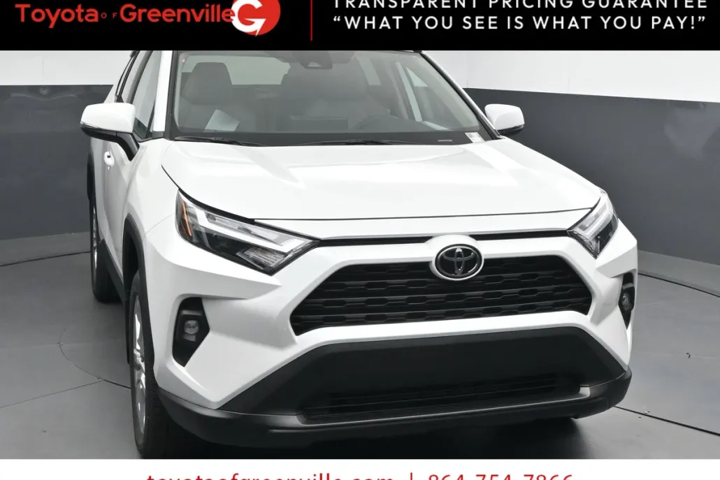 2025 Toyota RAV4 XLE Premium photo 1
