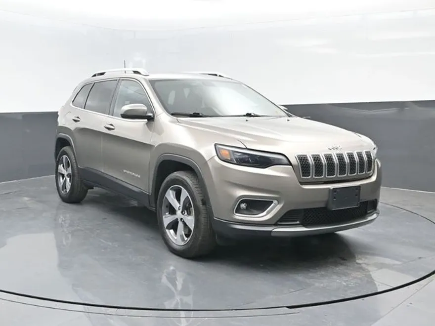 2019 Jeep Cherokee Limited photo 1