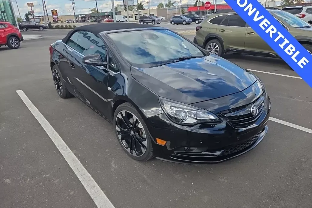 2018 Buick Cascada photo 1