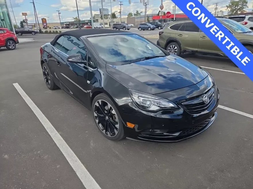 2018 Buick Cascada photo 1