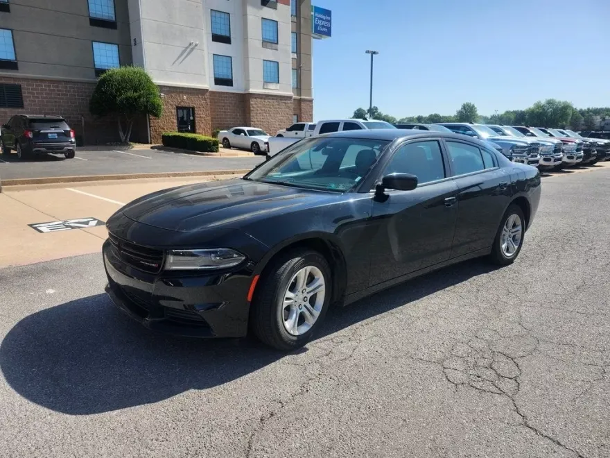 2023 Dodge Charger SXT photo 1