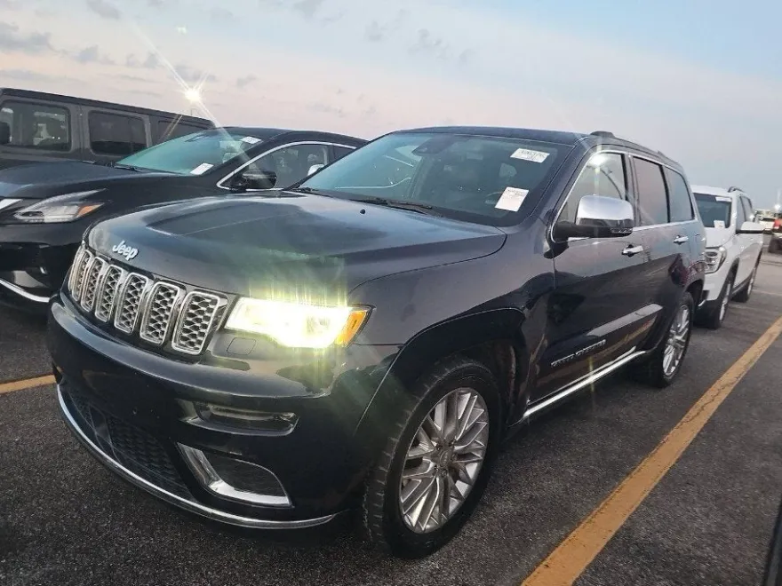 2018 Jeep Grand Cherokee Summit photo 1