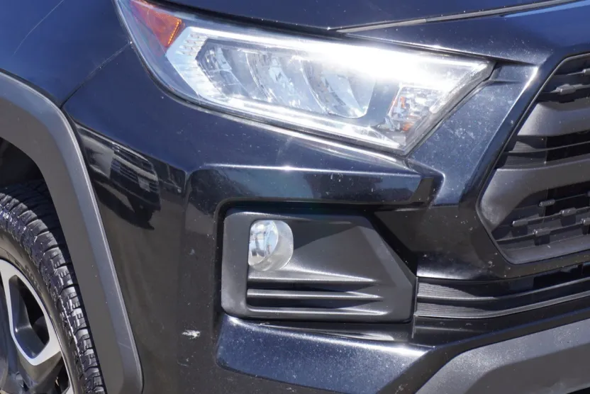 2019 Toyota RAV4 Adventure photo 1