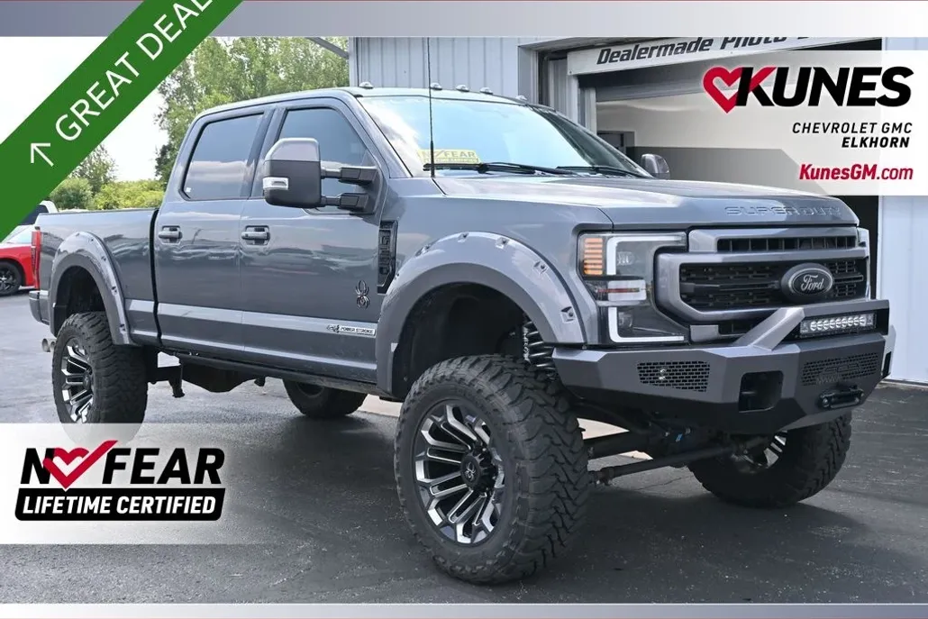 2022 Ford F-250 Lariat photo 1