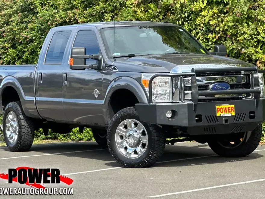 2013 Ford F-350 Lariat photo 1