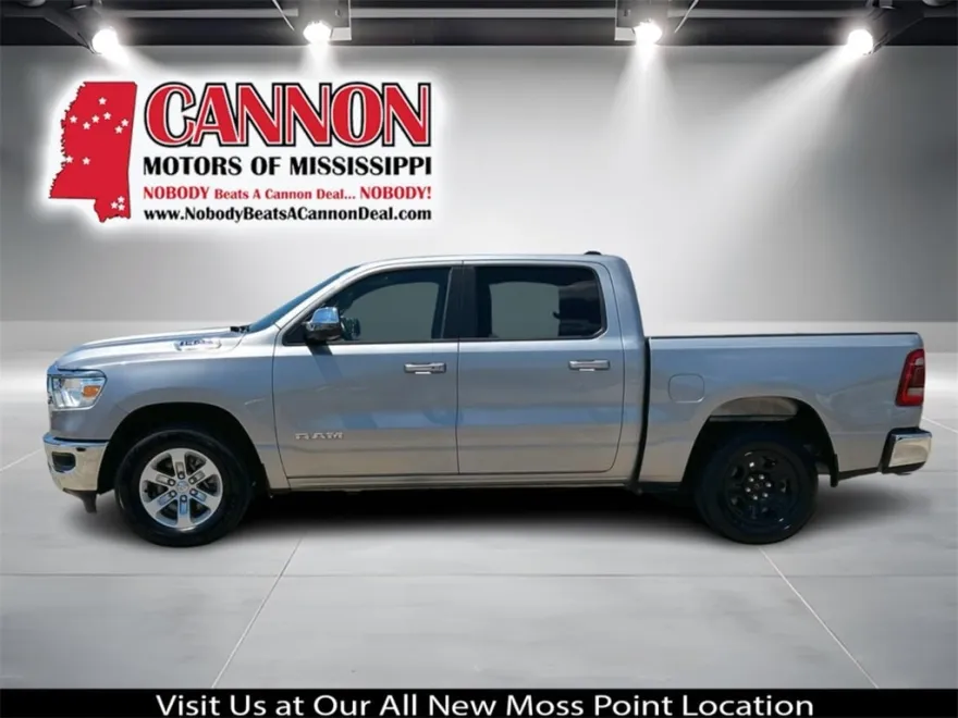 2024 Ram 1500 Laramie photo 1