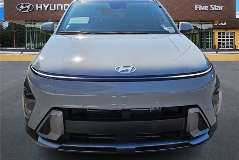 2026 Hyundai Kona Limited photo 1