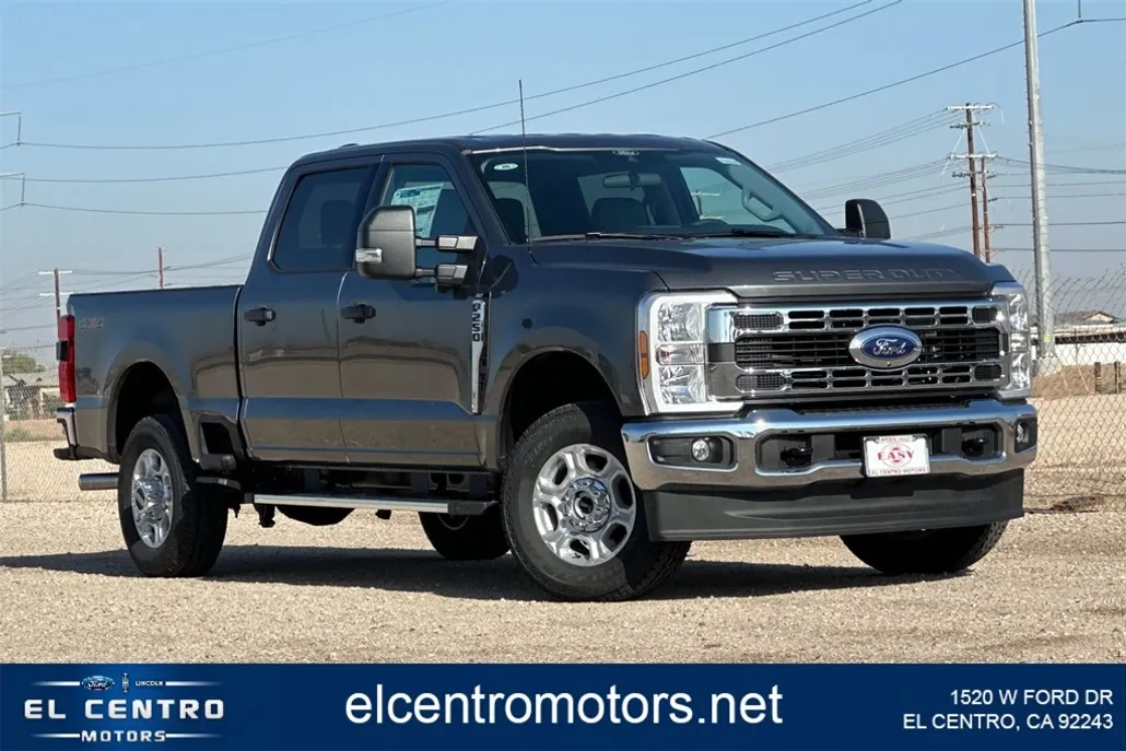2026 Ford F-250 XLT photo 1