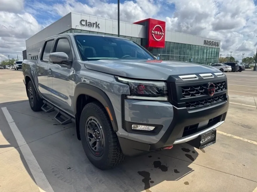 2026 Nissan Frontier PRO-X photo 1
