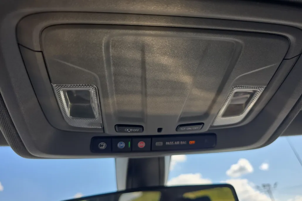 2022 Chevrolet Silverado 1500 RST photo 1