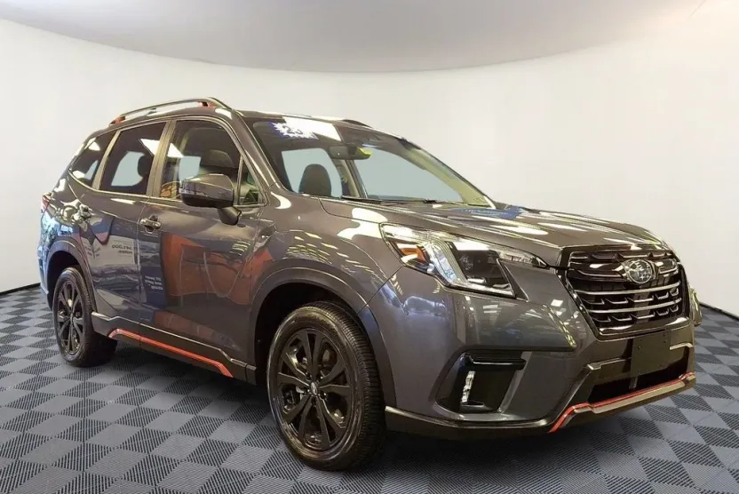 2023 Subaru Forester Sport photo 1