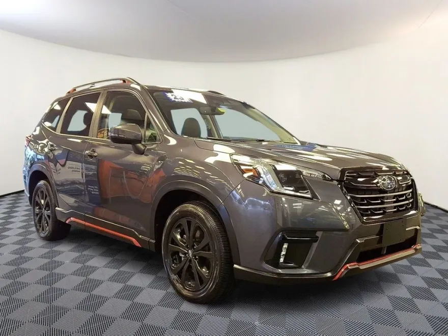 2023 Subaru Forester Sport photo 1