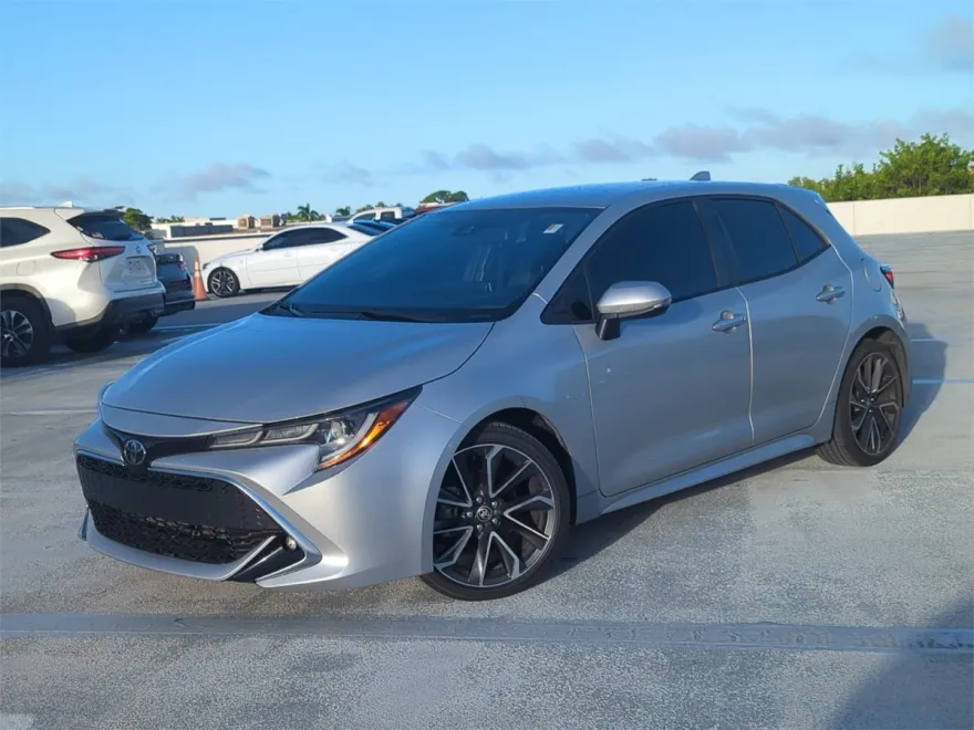 2022 Toyota Corolla XSE photo 1