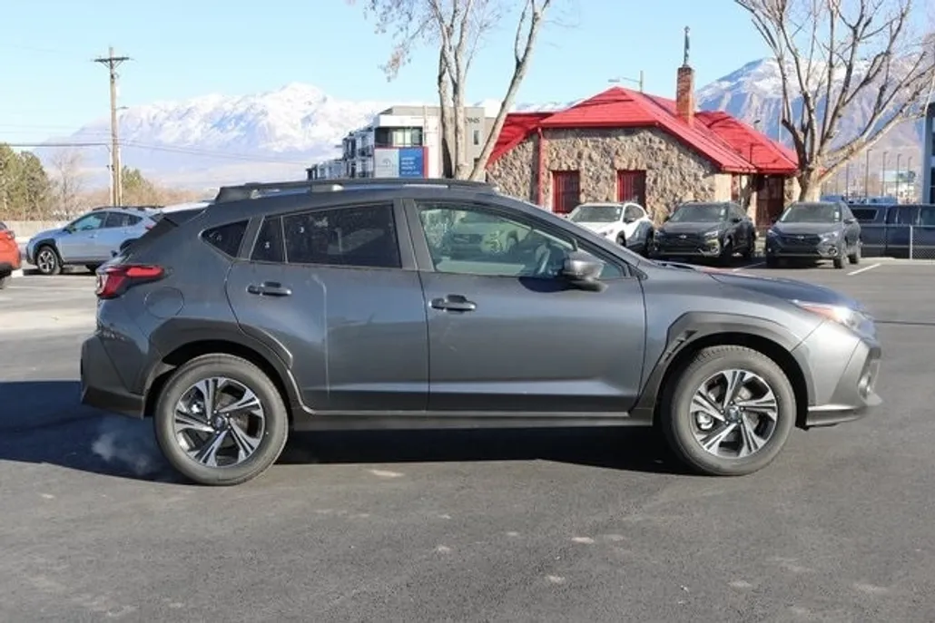 2025 Subaru Crosstrek Premium photo 1