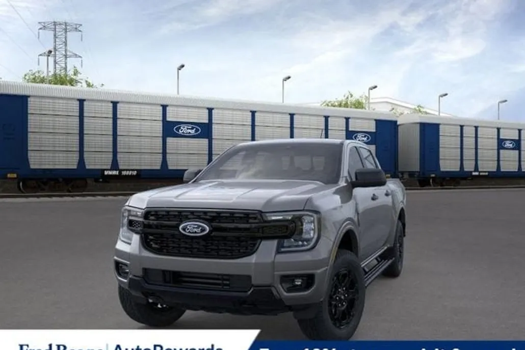 2025 Ford Ranger XLT photo 1