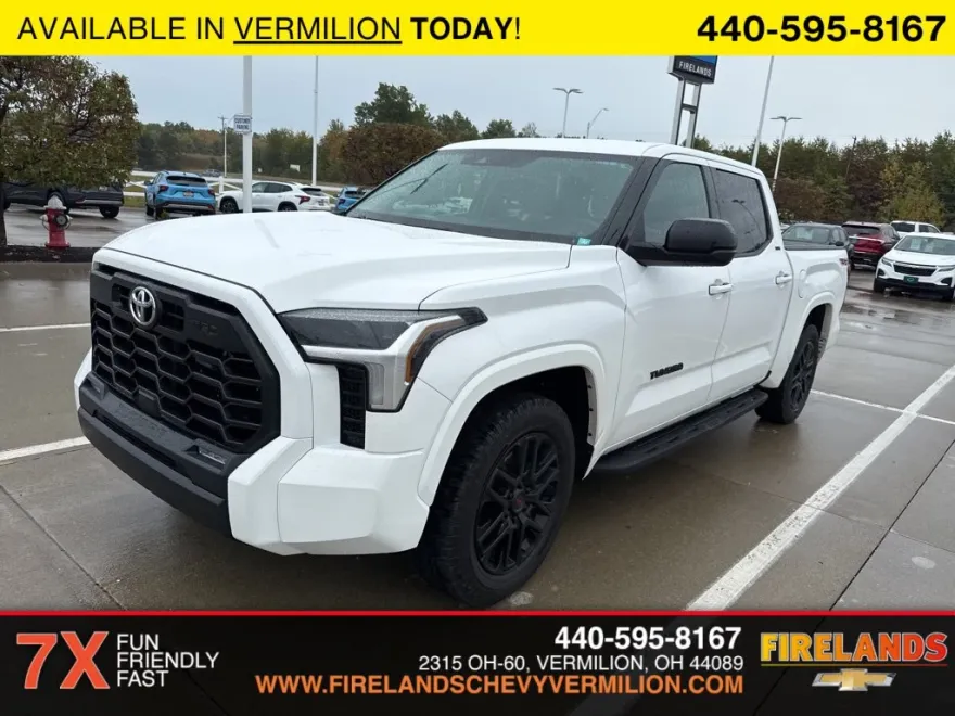2022 Toyota Tundra SR5 photo 1