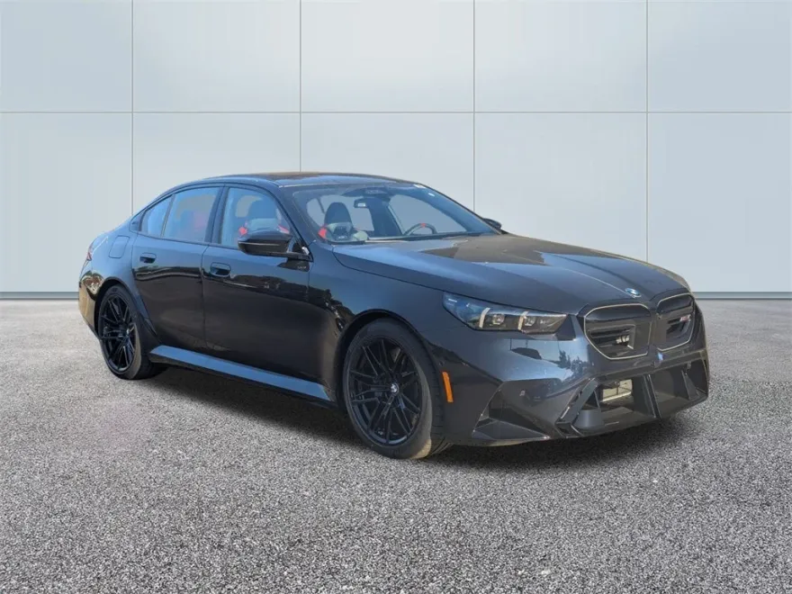2026 Bmw M5 5 photo 1