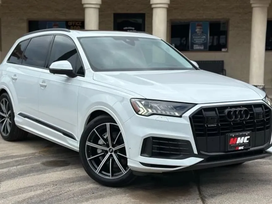 2021 Audi Q7 55 Prestige photo 1