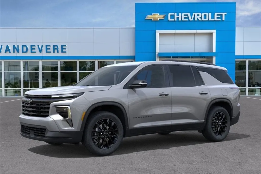 2026 Chevrolet Traverse photo 1