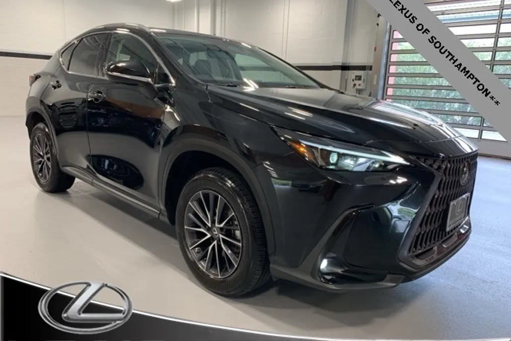 2022 Lexus NX 350 photo 1