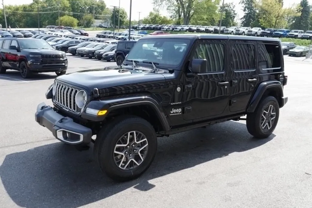 2024 Jeep Wrangler Sahara photo 1