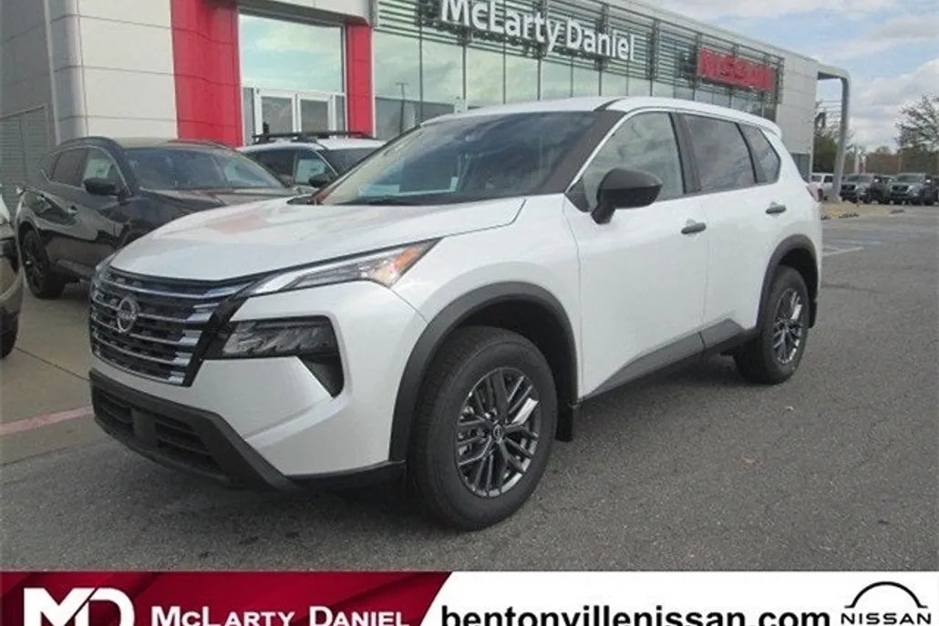 2025 Nissan Rogue S photo 1