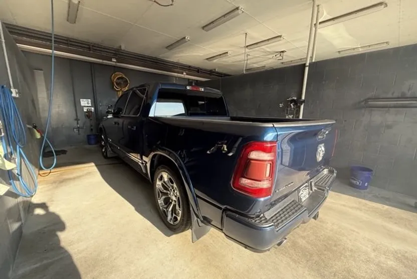 2020 Ram 1500 Limited photo 1