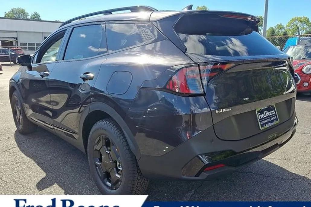 2026 Kia Sportage X-Pro Prestige photo 1