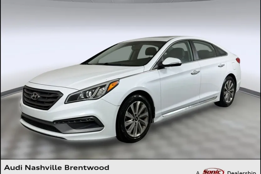 2017 Hyundai Sonata Sport photo 1
