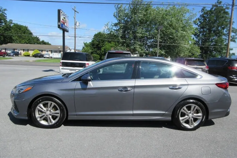 2018 Hyundai Sonata SEL Sport Limited 2.0T photo 1